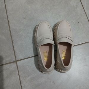 NOR Women's Stylish Cream Flats
